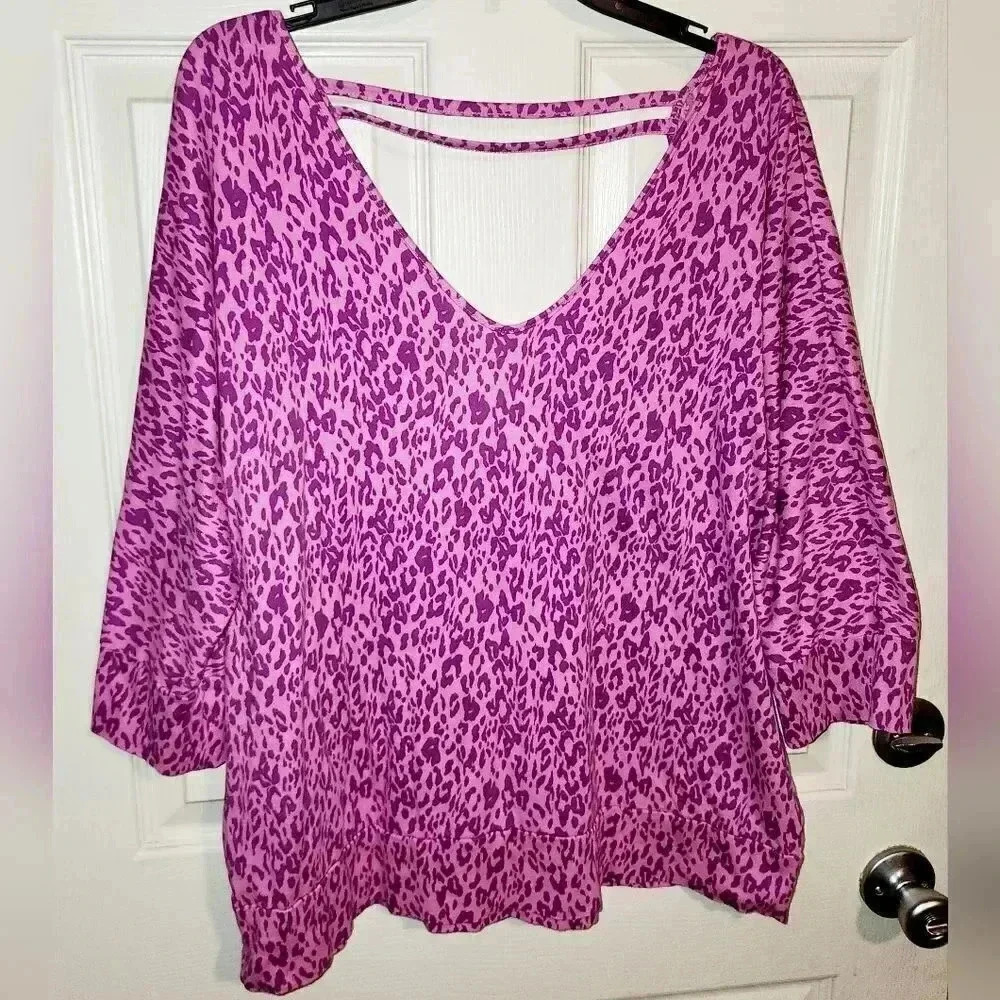 Torrid Hot Pink and Purple Leopard Print Strappy Back Double V Top Tee 2X